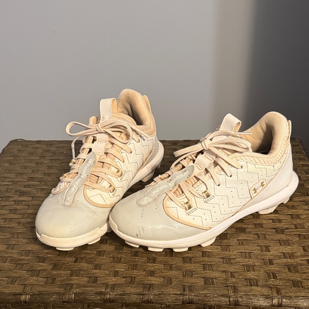 Under Armour Baseball Cleats